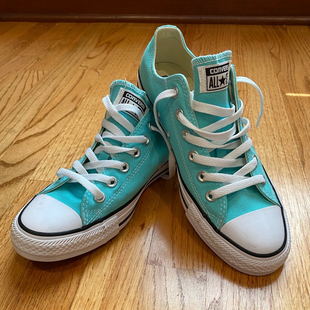 NWOT chucks
